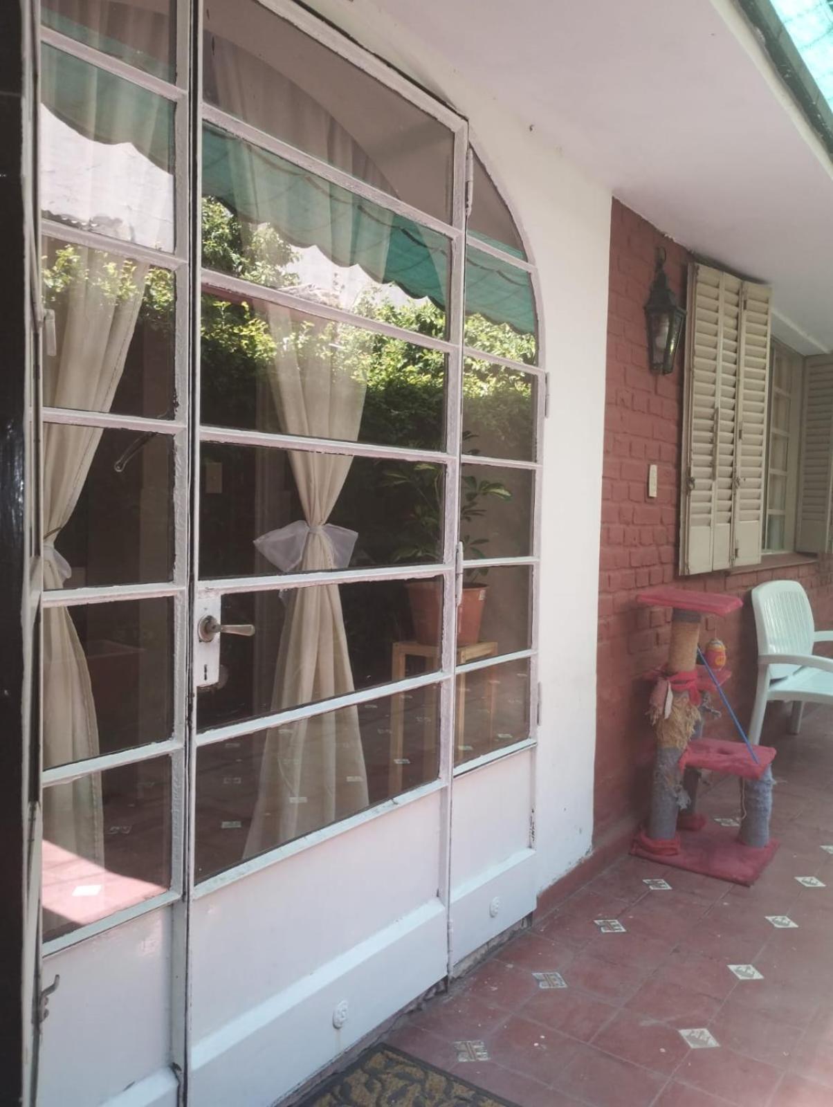 Acomodação com café da manhã  Houselyon